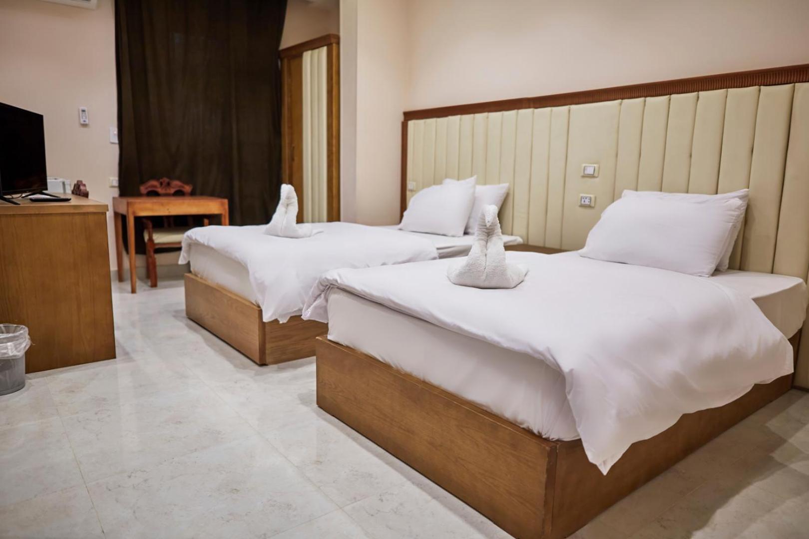 Grand Pyramid View Hotel Kafret el-Gabal Εξωτερικό φωτογραφία
