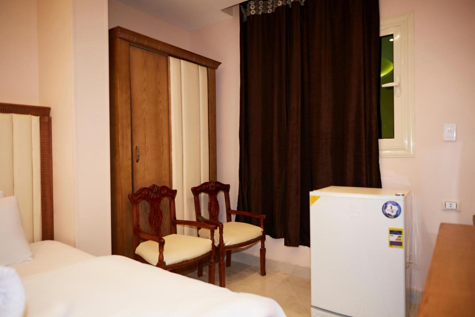 Grand Pyramid View Hotel Kafret el-Gabal Εξωτερικό φωτογραφία